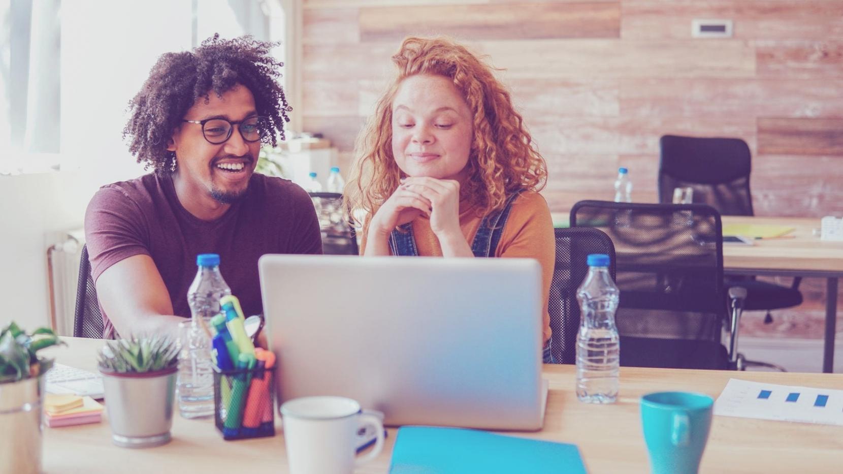 Participant analyzing search ranking data during workshop